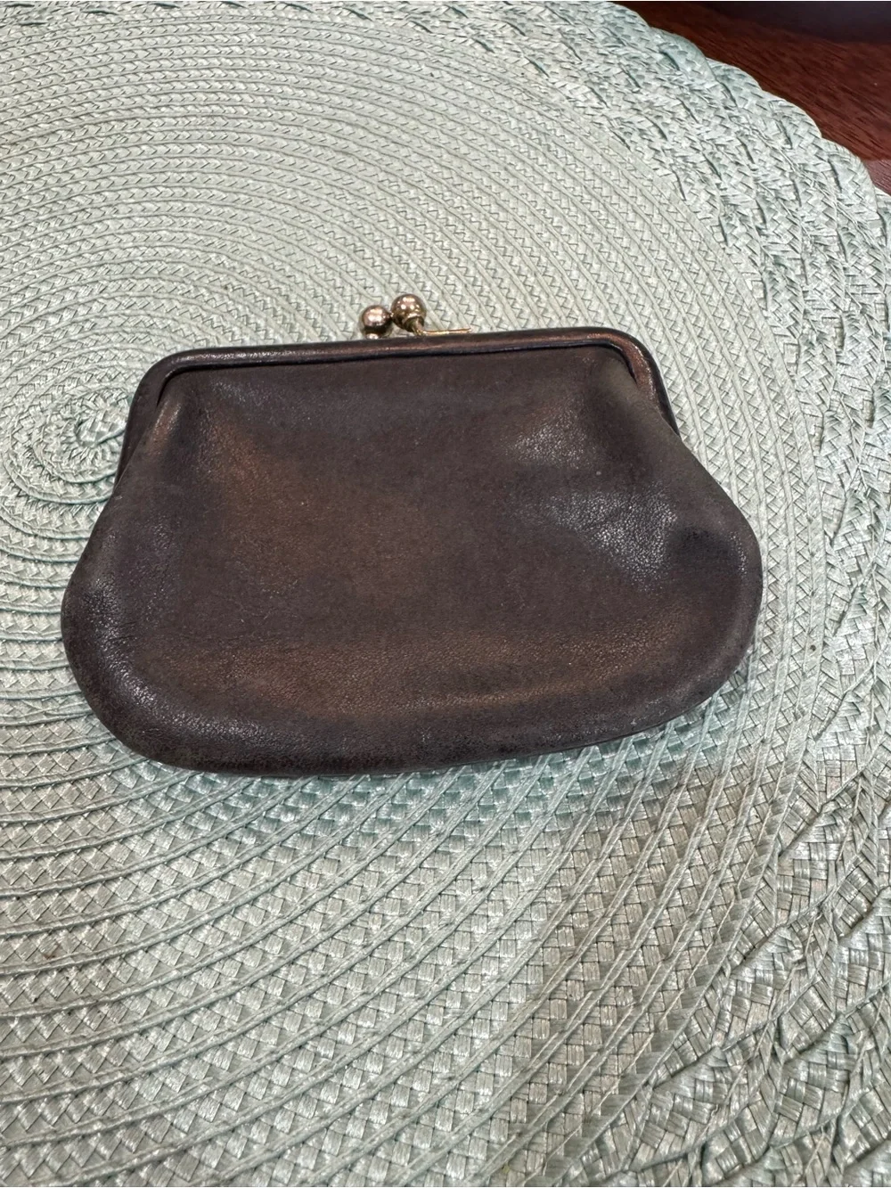 Vintage Coach Black Leather Kiss-Lock Coin Purse - Picture 3 of 4